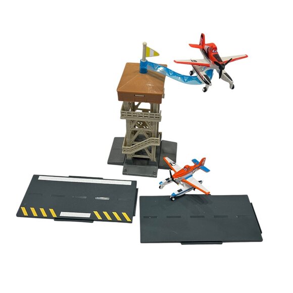 Disney Planes Fire & Rescue Control Tower Playset Incomplete Replacement Pieces - Picture 1 of 9